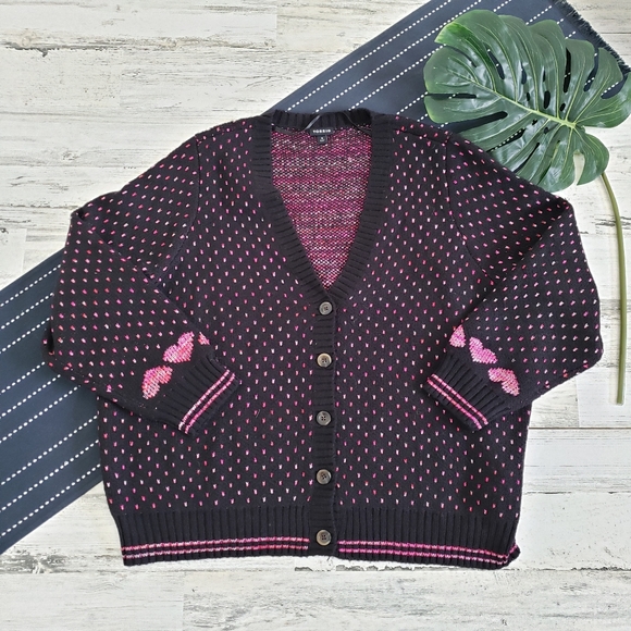 torrid Sweaters - Torrid Cardigan Drop Shoulder V Neck Button Front Sweater Hearts Size 3X